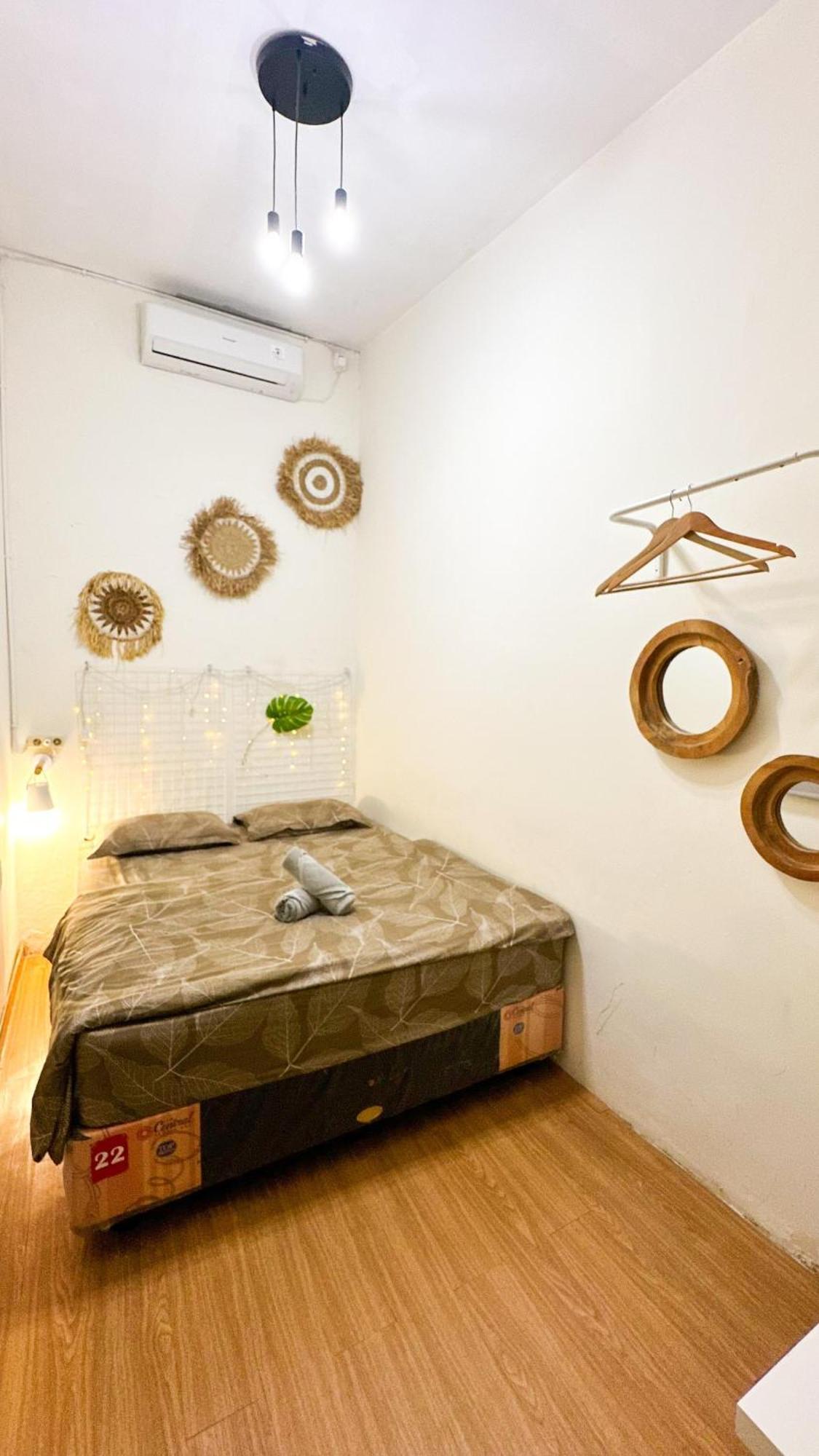 Asrama Ostic House *